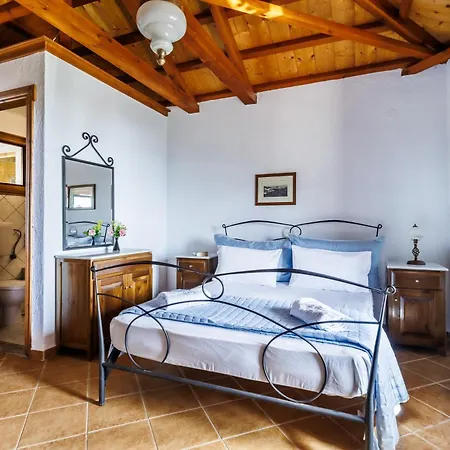 Panorama Skopelos Gasthuis *