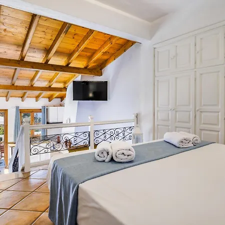 Panorama Skopelos * スタフィオス